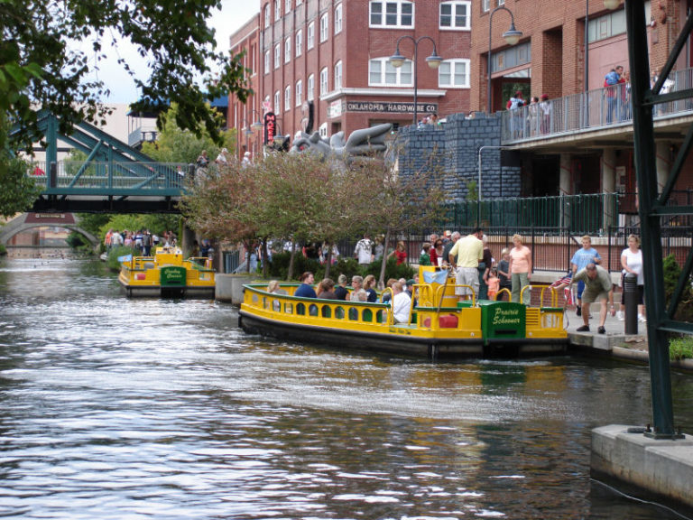 Bricktown_Canal_Water_Taxis_in_Oklahoma_City